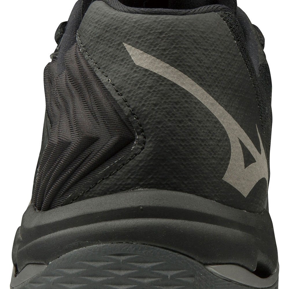 mizuno wave lightning z5 black